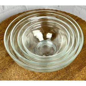 Vintage Imperial Glass Nesting Prep Bowls - set of 4